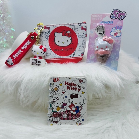 Hello Kitty Coin Purse W/ key chain and Hello Kitty Lip Smacker Keychain Bundle - Picture 1 of 6